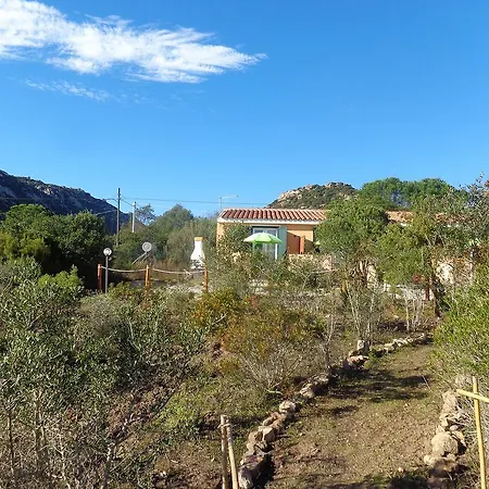 Albaluccia Bed & Breakfast