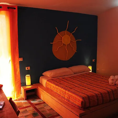 Bed and breakfast Albaluccia