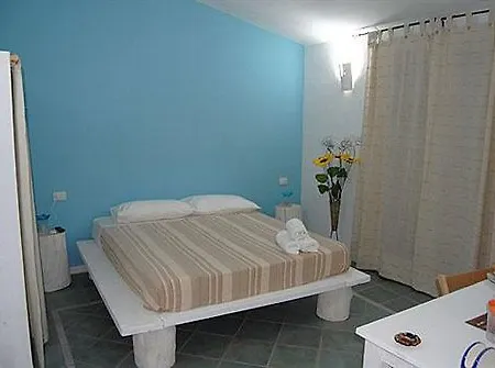 Albaluccia Bed & Breakfast